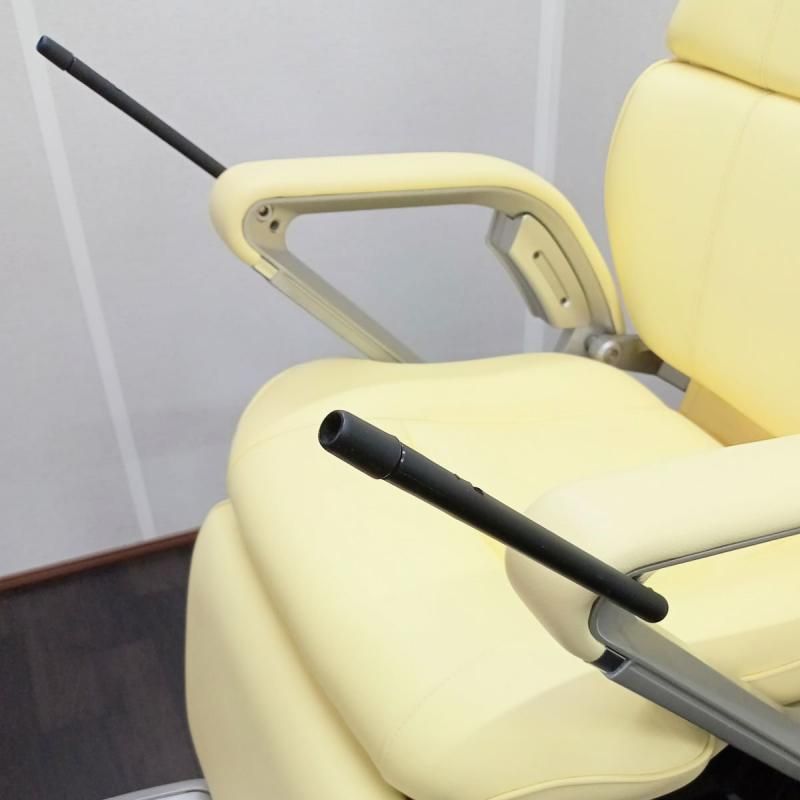 中古】タカラベルモント 理容椅子『 INOVA(イノーヴァ 中古】タカラベルモント 理容椅子『 INOVA(イノーヴァ