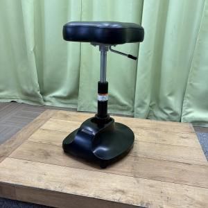 中古】タカラベルモント 『 ESPOIR STOOL(エスポワールスツール 中古】タカラベルモント 『 ESPOIR STOOL(エスポワールスツール