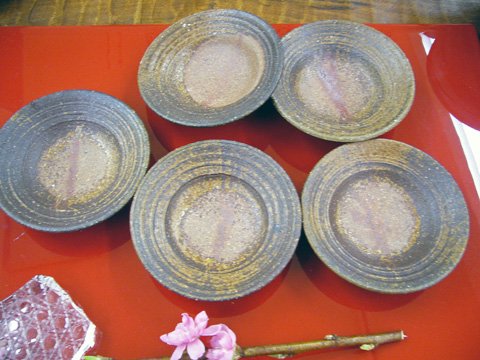 お祝いやギフトに！記念に！　作家・山村富貴子さんの備前豆皿５枚セット
