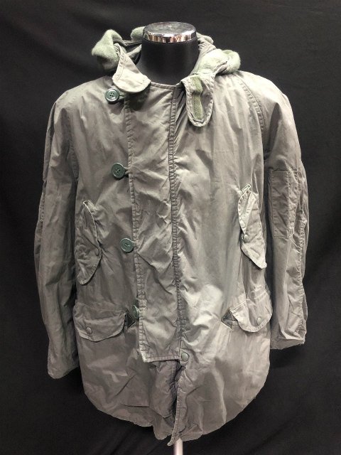 USAF CWU-8/P Jacket (Rabbit Parka) Size M - USED VINTAGE CLOTHING