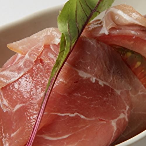 北海道育ち ひこま豚 ひこま豚の生ハム生ベーコンmix 北海道育ち ひこま豚 ひこま豚の生ハム生ベーコンmix