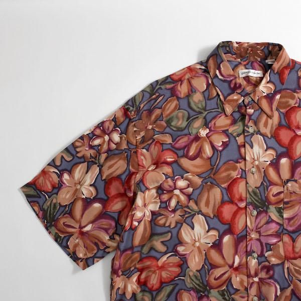 80 S ヴィンテージ ピエールカルダン レーヨンシャツ 花柄 レディース 渋谷古着屋 通販 Mericca Webストア 80 S ヴィンテージ ピエールカルダン レーヨンシャツ 花柄 レディース 渋谷古着屋 通販 Mericca Webストア