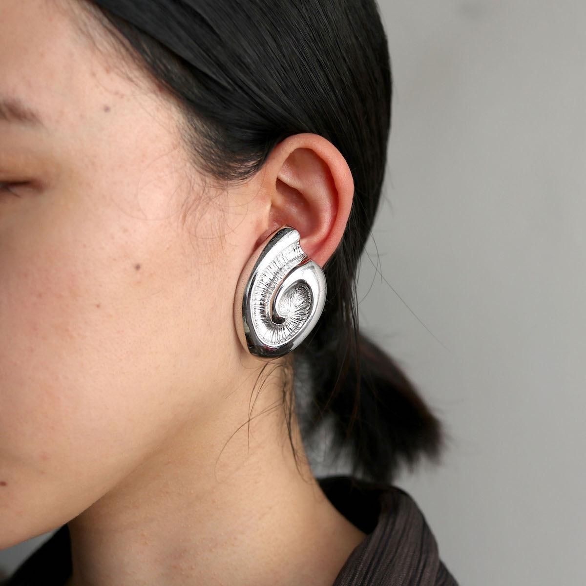 高速 割引 2024 西日本 | イヤリング ヴィンテージ GIVENCHY 渋谷古着屋 レディース - イヤリング、ピアス