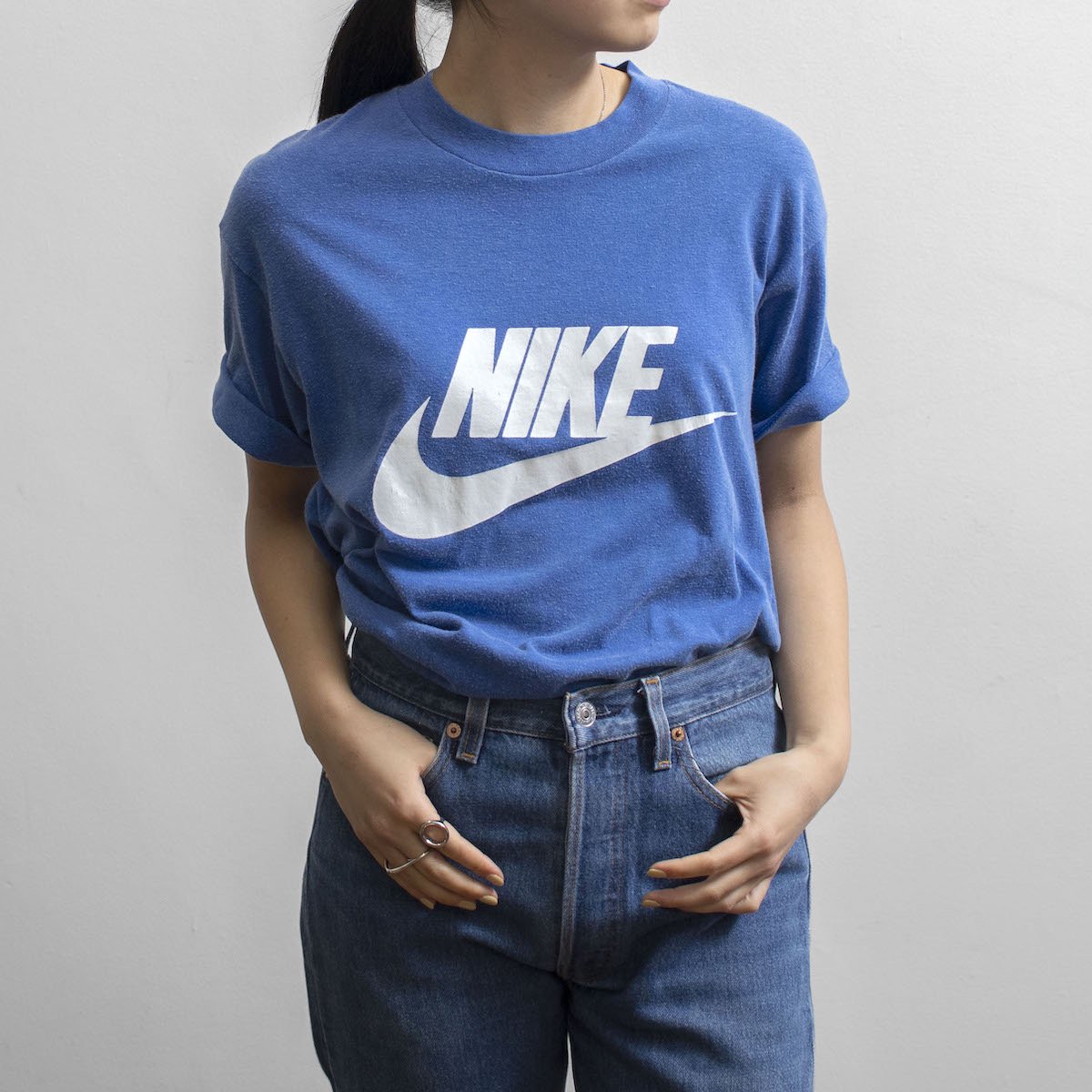 vintage 80's NIKEナイキ紺タグtシャツ