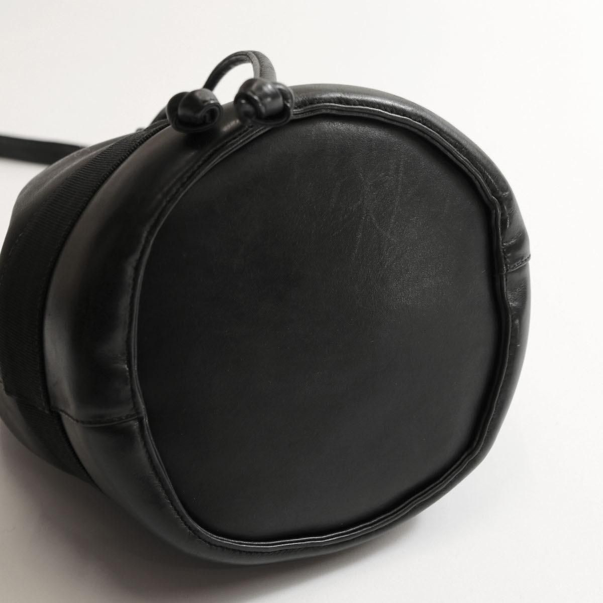 美品 正規品 サルヴァトーレフェラガモ 巾着 ショルダーバッグ スエード 黒 楽天市場】【送料無料】 サルヴァトーレ フェラガモ 巾着