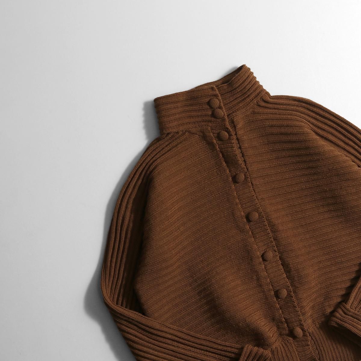 ブラウンニットカーディガン ゴールドボタン ニット カーディガン - ライトブラウン | ZARA