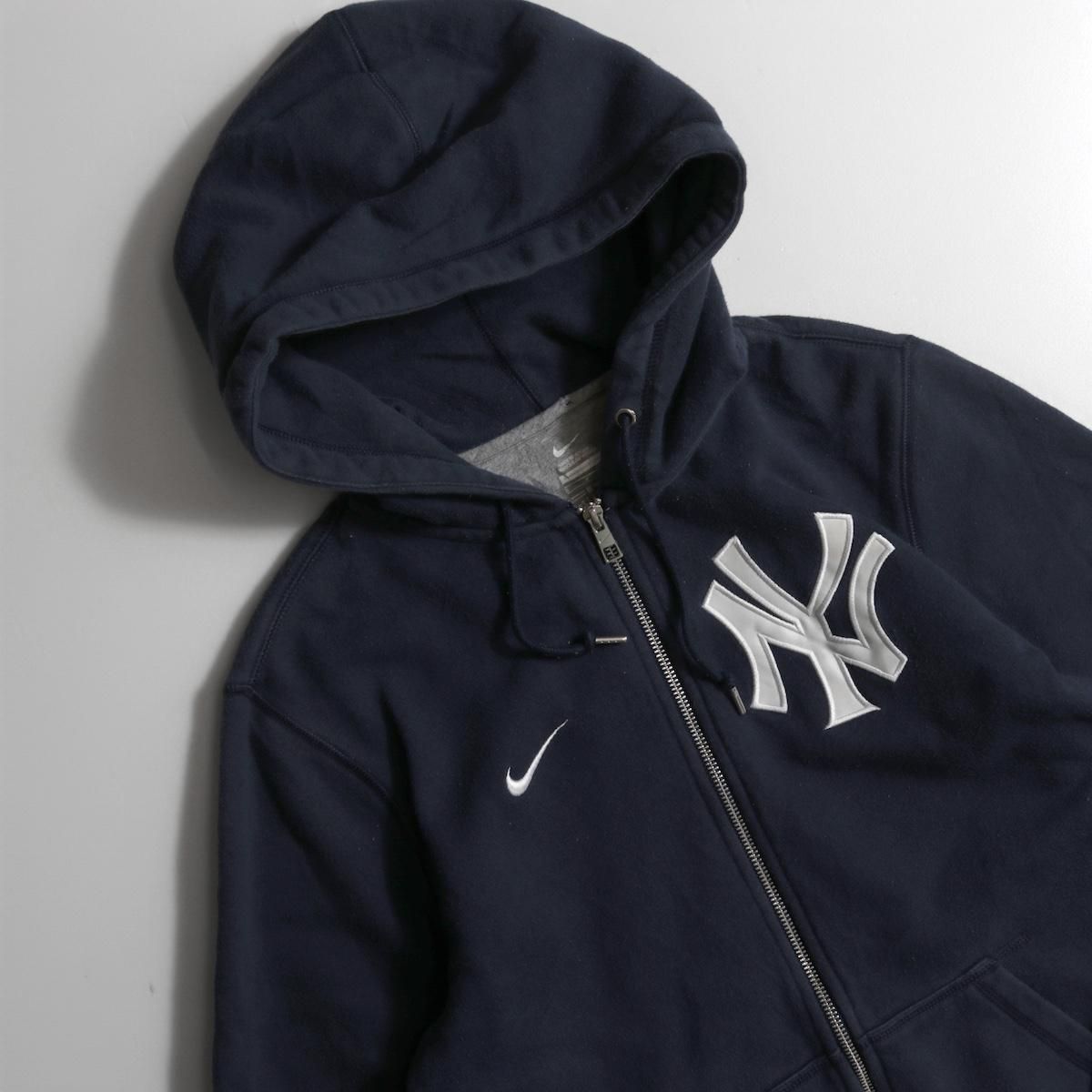 美品 NIKE ナイキ ニューヨーク NYC限定 自由の女神 裏起毛 パーカー 美品 NIKE ナイキ ニューヨーク NYC限定 自由の女神 裏起毛