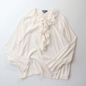 <img class='new_mark_img1' src='https://img.shop-pro.jp/img/new/icons5.gif' style='border:none;display:inline;margin:0px;padding:0px;width:auto;' />ユーズド DKNY シルク混 フリルブラウス オフホワイト 6201-2