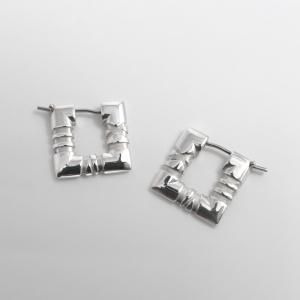 ʻž夲 ɥƥեˡ ȥ饹  ԥ SV925 [OLD TIFFANY&Co.]<img class='new_mark_img2' src='https://img.shop-pro.jp/img/new/icons5.gif' style='border:none;display:inline;margin:0px;padding:0px;width:auto;' />