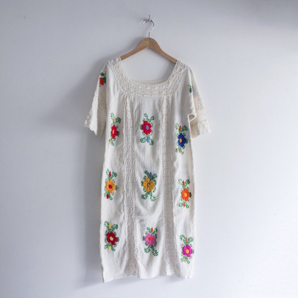 割引制度 古着 ビンテージ Tシャツ 刺繍 花柄 メキシカン ハンドメイド 70s Tシャツ/カットソー(半袖/袖なし)