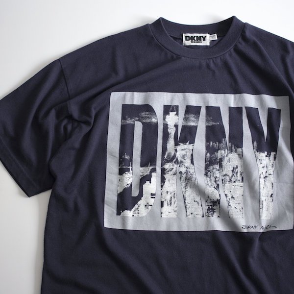 90's DKNY ロゴプリントTシャツ ネイビー フォトプリント - レディース 