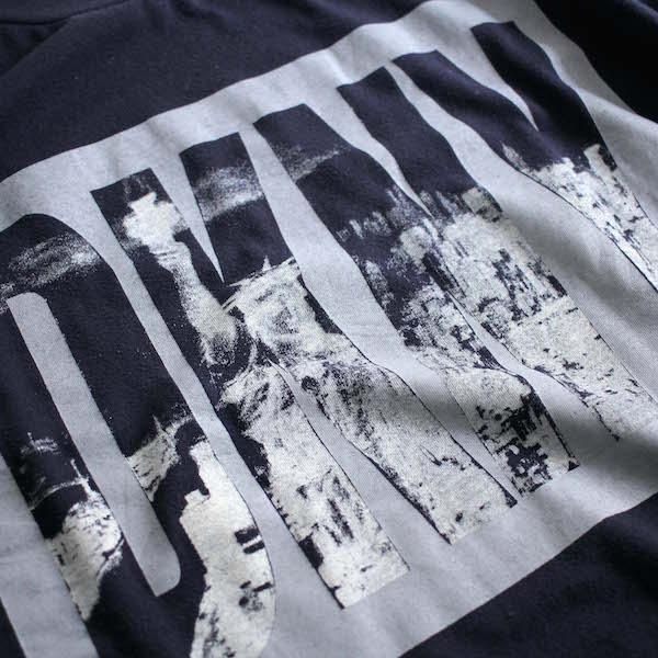 90's DKNY ロゴプリントTシャツ ネイビー フォトプリント