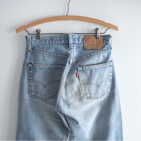 レディース] 80's ヴィンテージ リーバイス 501 赤耳 W28 [Levis