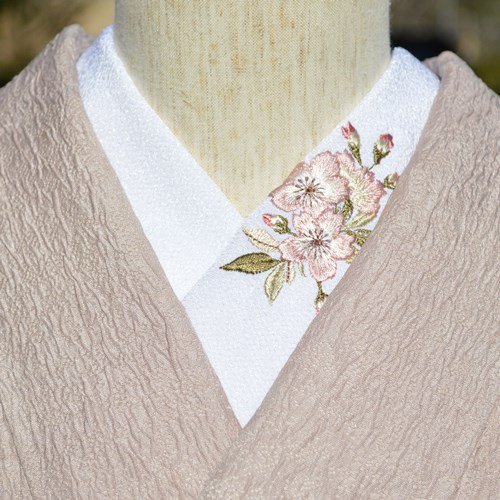 桜 (サクラ) - 刺繍半襟 ひめ吉