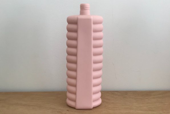<img class='new_mark_img1' src='https://img.shop-pro.jp/img/new/icons14.gif' style='border:none;display:inline;margin:0px;padding:0px;width:auto;' />Foekje Fleur porcelain bottle vase #10 pink