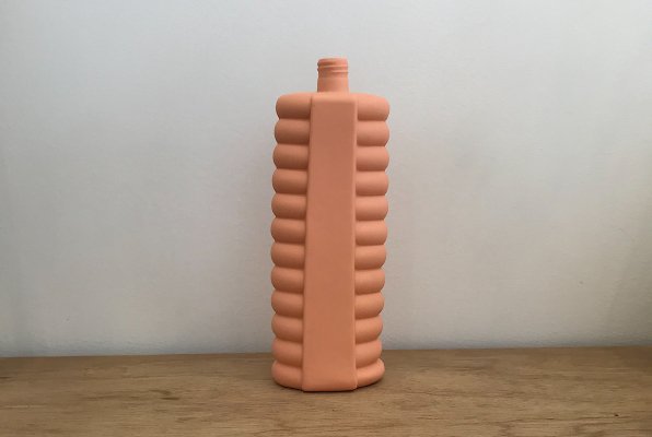<img class='new_mark_img1' src='https://img.shop-pro.jp/img/new/icons14.gif' style='border:none;display:inline;margin:0px;padding:0px;width:auto;' />Foekje Fleur porcelain bottle vase #10 orange