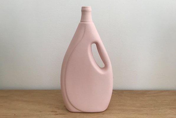 <img class='new_mark_img1' src='https://img.shop-pro.jp/img/new/icons14.gif' style='border:none;display:inline;margin:0px;padding:0px;width:auto;' />Foekje Fleur porcelain bottle vase #7 pink