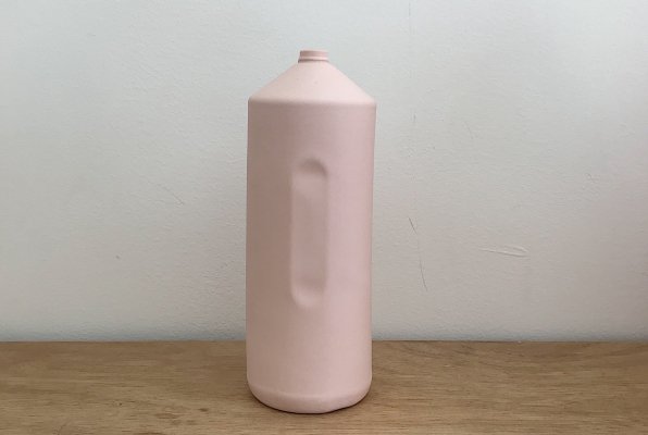 <img class='new_mark_img1' src='https://img.shop-pro.jp/img/new/icons14.gif' style='border:none;display:inline;margin:0px;padding:0px;width:auto;' />Foekje Fleur porcelain bottle vase #2 pink


