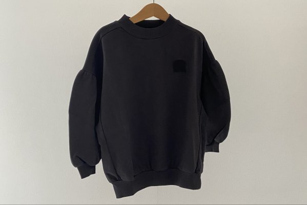 <img class='new_mark_img1' src='https://img.shop-pro.jp/img/new/icons14.gif' style='border:none;display:inline;margin:0px;padding:0px;width:auto;' />22AW Repose.AMS heart sweater thunder black