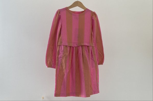 <img class='new_mark_img1' src='https://img.shop-pro.jp/img/new/icons14.gif' style='border:none;display:inline;margin:0px;padding:0px;width:auto;' />22AW Repose.AMS ease dress pink coral