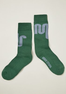 <img class='new_mark_img1' src='https://img.shop-pro.jp/img/new/icons16.gif' style='border:none;display:inline;margin:0px;padding:0px;width:auto;' />40%off AW23 Main Story Socks / Bottle