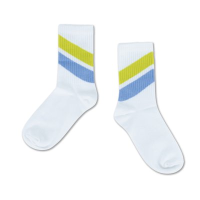 <img class='new_mark_img1' src='https://img.shop-pro.jp/img/new/icons14.gif' style='border:none;display:inline;margin:0px;padding:0px;width:auto;' />SS24 Repose.AMS sporty socks - diagonal stripe white