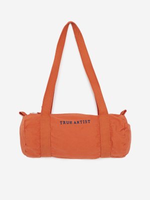 <img class='new_mark_img1' src='https://img.shop-pro.jp/img/new/icons14.gif' style='border:none;display:inline;margin:0px;padding:0px;width:auto;' />SS24 TRUE ARTIST Small Gym Bag nº02 Spicy Red