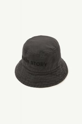 <img class='new_mark_img1' src='https://img.shop-pro.jp/img/new/icons14.gif' style='border:none;display:inline;margin:0px;padding:0px;width:auto;' />SS25 Main Story Bucket Hat / Asphalt