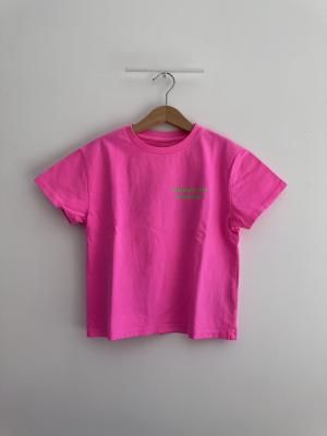 <img class='new_mark_img1' src='https://img.shop-pro.jp/img/new/icons14.gif' style='border:none;display:inline;margin:0px;padding:0px;width:auto;' />American Vintage KID'S T-SHIRT FIZVALLEY  |  ROSE FLUO