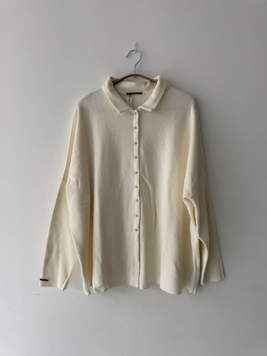 <img class='new_mark_img1' src='https://img.shop-pro.jp/img/new/icons14.gif' style='border:none;display:inline;margin:0px;padding:0px;width:auto;' />AW25 ALBUM DI FAMIGLIA -POLO APERTA JP Cardigan (MILK)