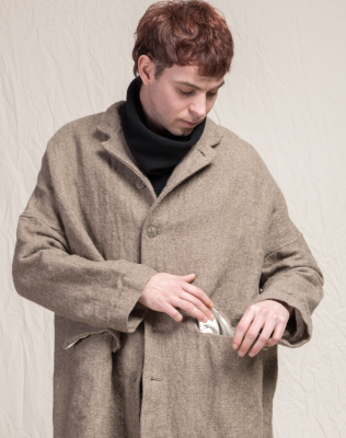 <img class='new_mark_img1' src='https://img.shop-pro.jp/img/new/icons14.gif' style='border:none;display:inline;margin:0px;padding:0px;width:auto;' />AW25 ALBUM DI FAMIGLIA - LOOSE COAT HW Coat (MARRON GLACE)