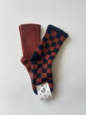 <img class='new_mark_img1' src='https://img.shop-pro.jp/img/new/icons14.gif' style='border:none;display:inline;margin:0px;padding:0px;width:auto;' />AW25 BONTON SOCKS 2 PACK CHAUSS Damier - Trekking