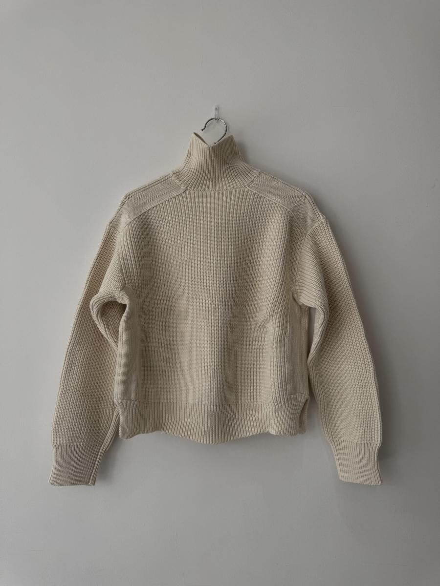 <img class='new_mark_img1' src='https://img.shop-pro.jp/img/new/icons14.gif' style='border:none;display:inline;margin:0px;padding:0px;width:auto;' />AW25 Aiayu Limon sweater - Pure Ecru

