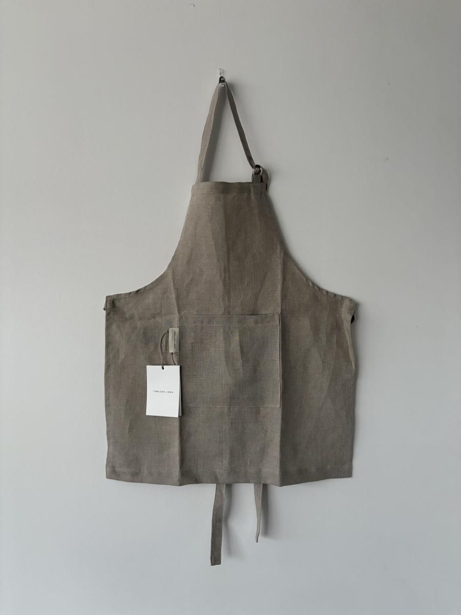 <img class='new_mark_img1' src='https://img.shop-pro.jp/img/new/icons14.gif' style='border:none;display:inline;margin:0px;padding:0px;width:auto;' />Timeless Linen kids Apron - Natural