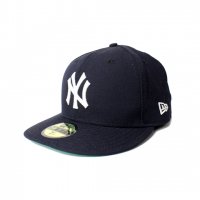NEW ERA-59FIFTY CAP MoMA(NAVY)<img class='new_mark_img2' src='https://img.shop-pro.jp/img/new/icons5.gif' style='border:none;display:inline;margin:0px;padding:0px;width:auto;' />