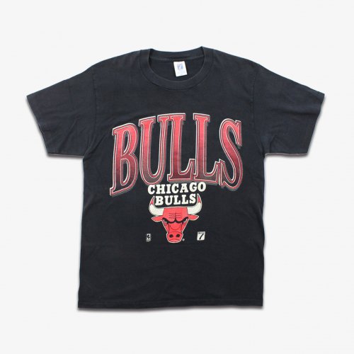 【50%OFF】VINTAGE USED LOGO7 BULLS S/S T-SHIRT(BLACK)<img class='new_mark_img2' src='https://img.shop-pro.jp/img/new/icons20.gif' style='border:none;display:inline;margin:0px;padding:0px;width:auto;' />