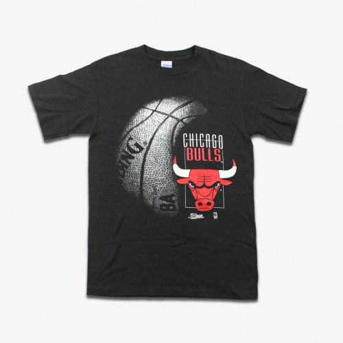 【50%OFF】VINTAGE USED CHICAGO BULLS S/S T-SHIRT(BLACK)<img class='new_mark_img2' src='https://img.shop-pro.jp/img/new/icons20.gif' style='border:none;display:inline;margin:0px;padding:0px;width:auto;' />