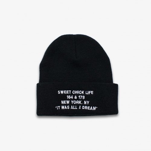 SWEET CHICK-LOGO BEANIE(BLACK)<img class='new_mark_img2' src='https://img.shop-pro.jp/img/new/icons20.gif' style='border:none;display:inline;margin:0px;padding:0px;width:auto;' />