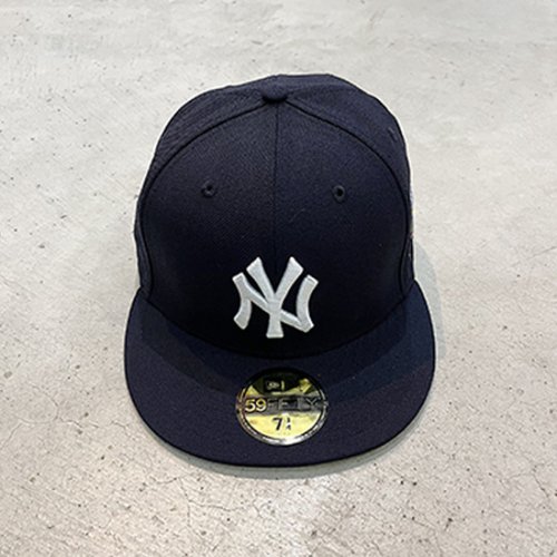 NEW ERA-59FIFTY CAP NEW YORK YANKEES 1999 WORLD SERIES(NAVY) <img class='new_mark_img2' src='https://img.shop-pro.jp/img/new/icons5.gif' style='border:none;display:inline;margin:0px;padding:0px;width:auto;' />