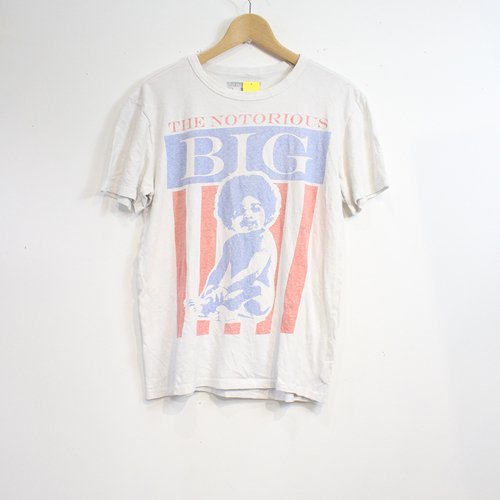 LR SELECT VINTAGE MUSIC-NOTORIOUS BIG S/S T-SHIRT (WHITE)<img class='new_mark_img2' src='https://img.shop-pro.jp/img/new/icons5.gif' style='border:none;display:inline;margin:0px;padding:0px;width:auto;' />