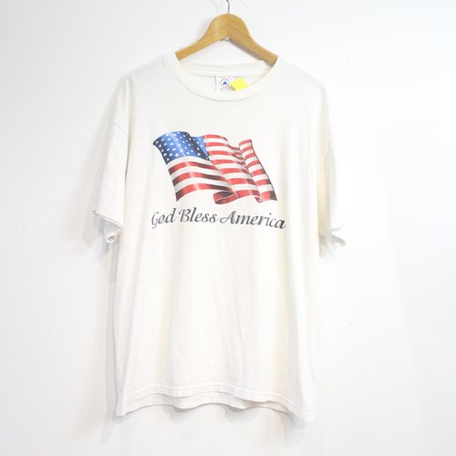 LR SELECT VINTAGE CULTURE-GOD BLESS AMERICA S/S T-SHIRT (WHITE)<img class='new_mark_img2' src='https://img.shop-pro.jp/img/new/icons5.gif' style='border:none;display:inline;margin:0px;padding:0px;width:auto;' />