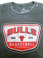 SPORTIQE -CHICAGO BULLS S/S T-SHIRT(GRAY)<img class='new_mark_img2' src='https://img.shop-pro.jp/img/new/icons5.gif' style='border:none;display:inline;margin:0px;padding:0px;width:auto;' />