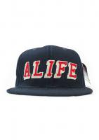 alife -HOMETEAM SNAP BACK CAP(NAVY)<img class='new_mark_img2' src='https://img.shop-pro.jp/img/new/icons20.gif' style='border:none;display:inline;margin:0px;padding:0px;width:auto;' />