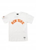  STUSSY - NEW YORK PKT S/S T-SHIRT(WHITE)<img class='new_mark_img2' src='https://img.shop-pro.jp/img/new/icons5.gif' style='border:none;display:inline;margin:0px;padding:0px;width:auto;' />