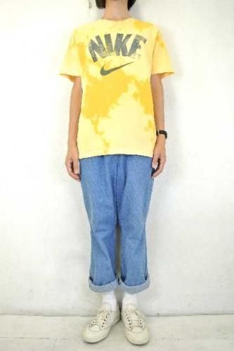 アメリカ古着 Nike ブリーチデザイン プリントtシャツ 黄色 ヨーロッパやアメリカのヴィンテージ古着なら 古着屋chupa アメリカ古着 Nike ブリーチデザイン プリントtシャツ 黄色 ヨーロッパやアメリカのヴィンテージ古着なら 古着屋chupa