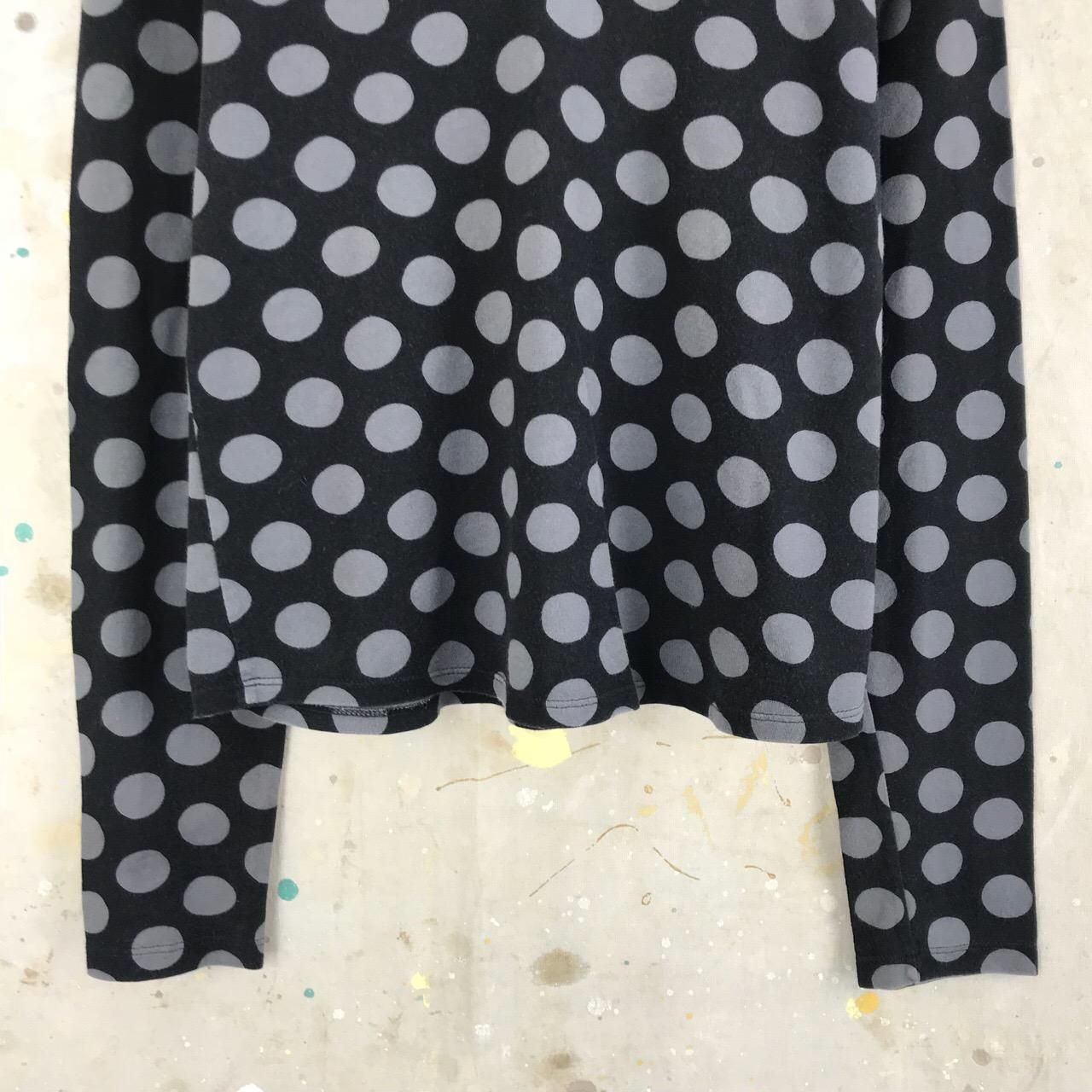 ヨーロッパ古着 Marimekko マリメッコ ドット柄 長袖カットソー 黒 グレー ヨーロッパやアメリカのヴィンテージ古着なら 古着屋chupa ヨーロッパ古着 Marimekko マリメッコ ドット柄 長袖カットソー 黒 グレー ヨーロッパやアメリカのヴィンテージ古着なら 古着屋chupa