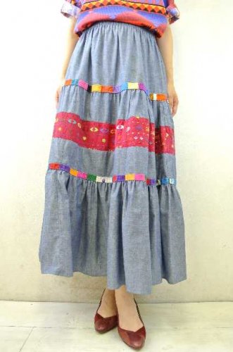 アメリカ古着 ARIA グアテマラ刺繍 シャンブレーロングスカート