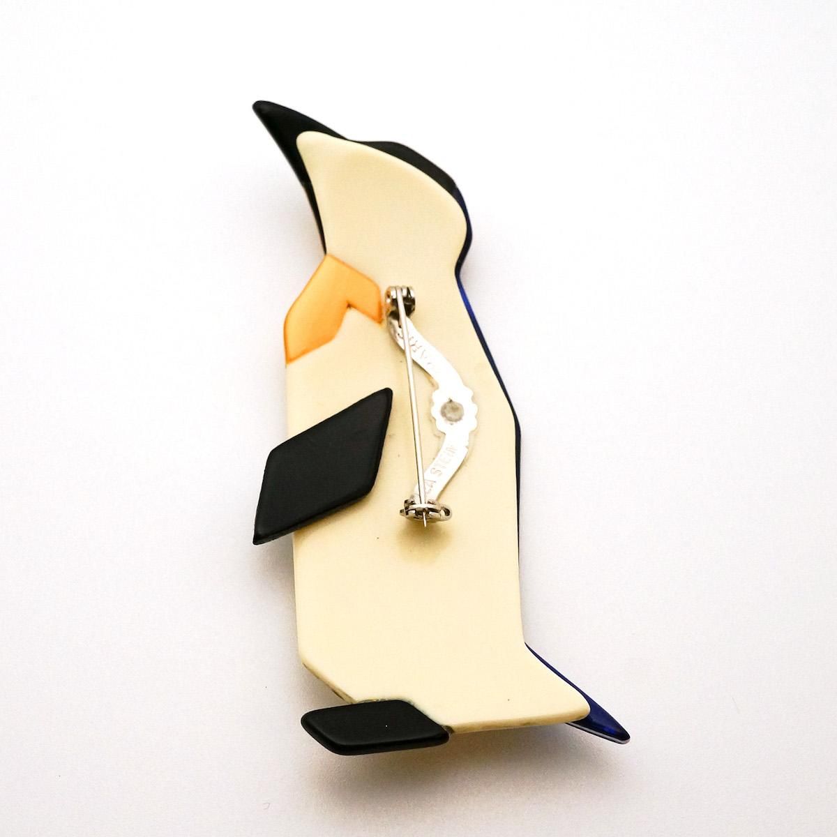 LEA STAIN ブローチ ペンギン