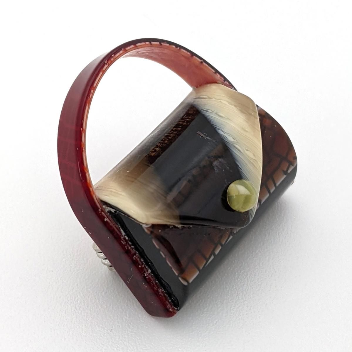 Lea Stein　リア・スタン　ブローチ　フランス　バレリーナ LEA STEIN リアスタン ブローチ バッグ