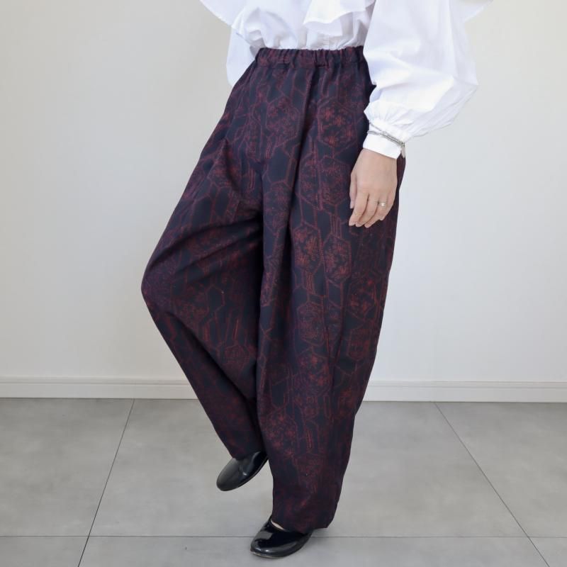 専用　♦浴衣　反物　未使用♦　アイヌ文様　綿　生地 浴衣 男物 綿浴衣 反物 未仕立て 「かまわぬ」 深青緑色 古典柄